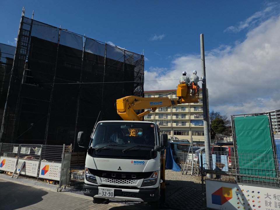 シエーナ川西美園-電柱工事 - 画像1