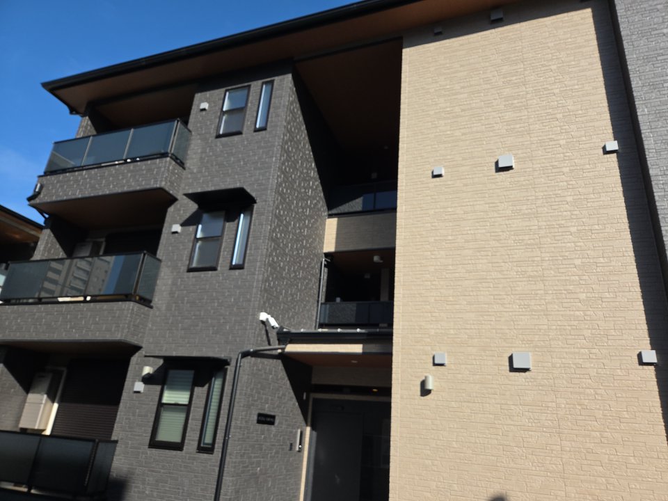 シエーナ川西中央１、２外観 - 画像2